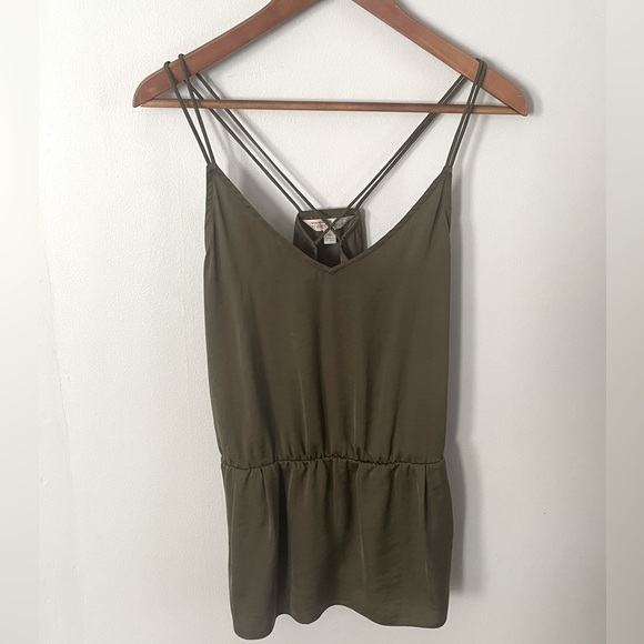 ☀️Banana Republic Heritage Collection Olive Camisole Size Small - Picture 1 of 4